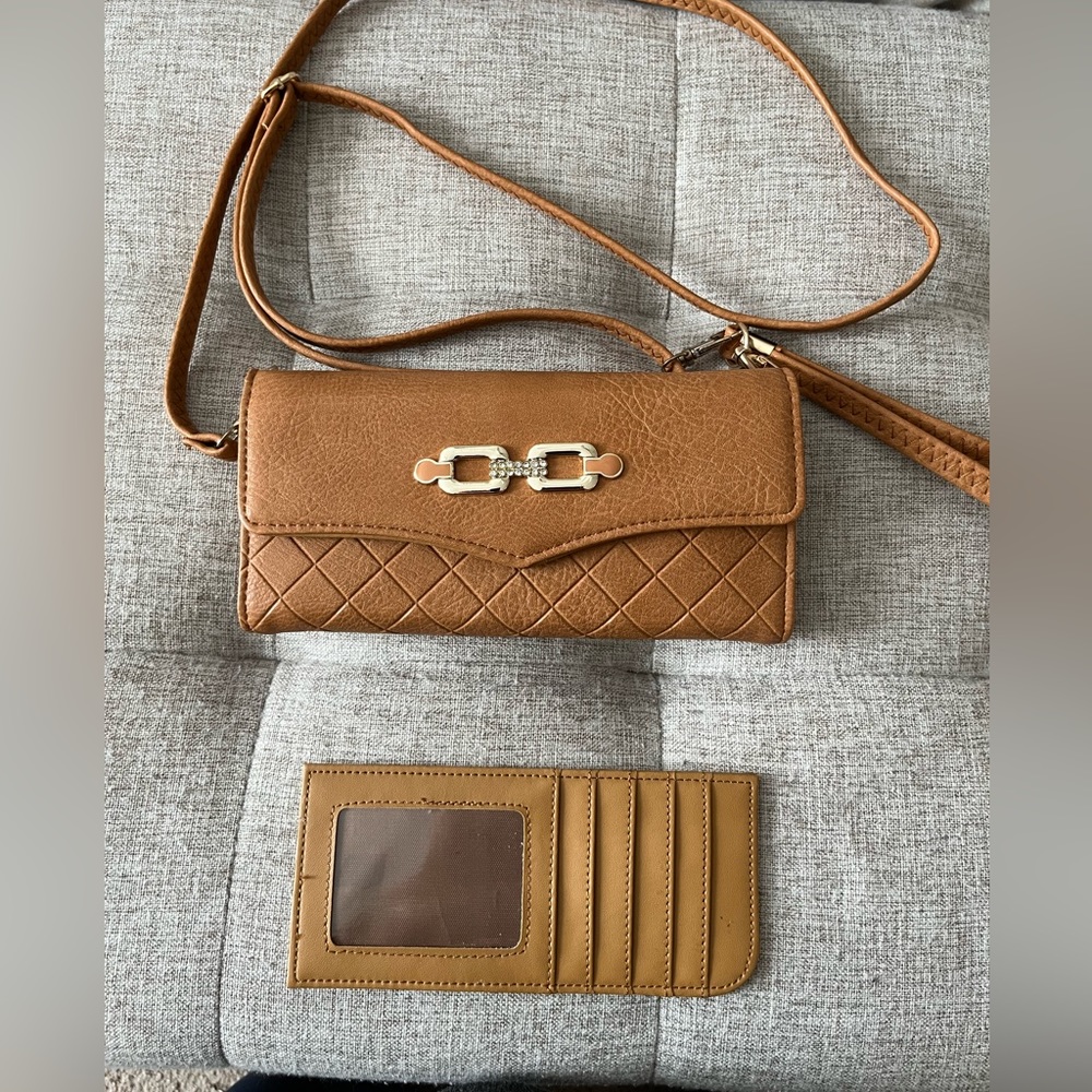 Small and cute faux leather crossbody.